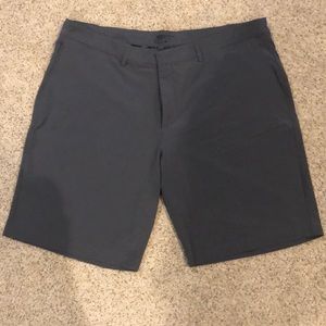 Nike golf: dri-fit shorts